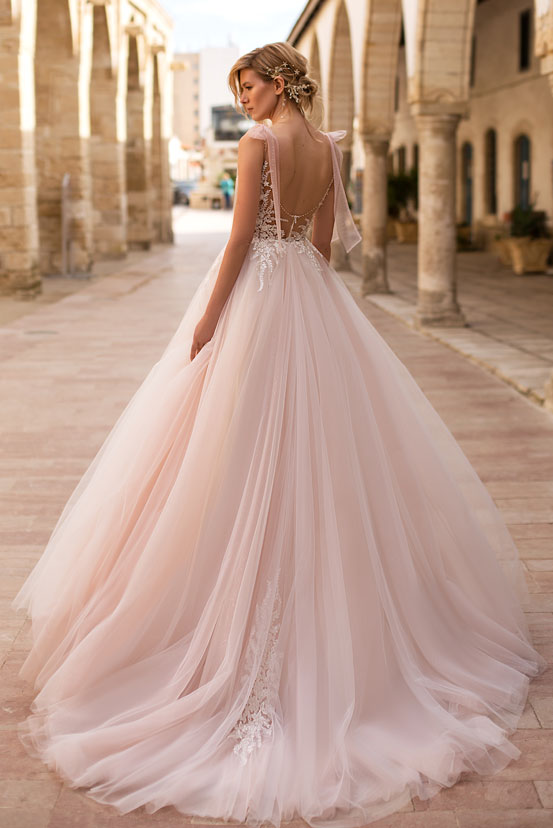 Hochzeitskleider Prinzessin Luxus Mit Schleppe Brautkleid Mit Spitze