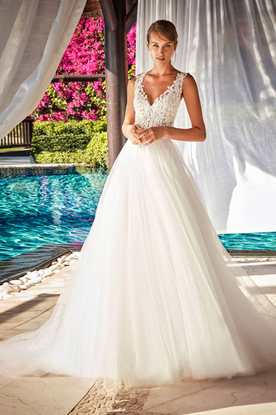 Brautkleid Übergrößen Köln