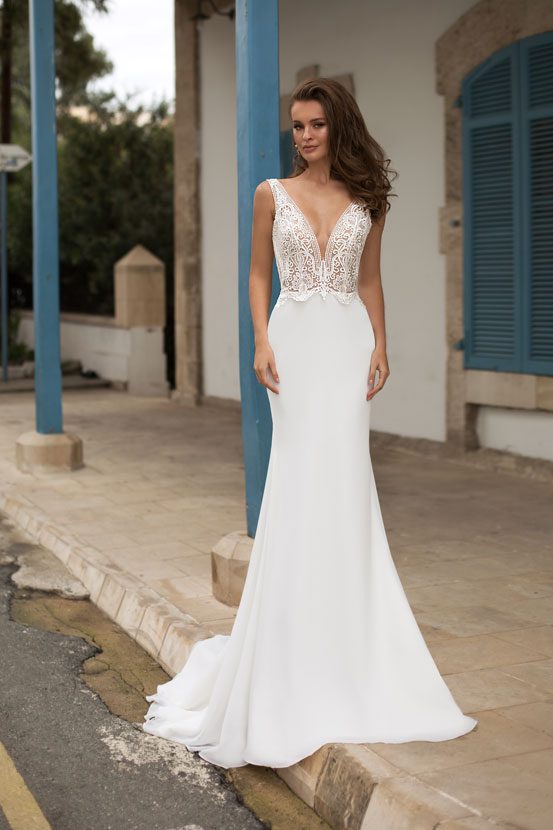 Schlichtes Brautkleid Köln